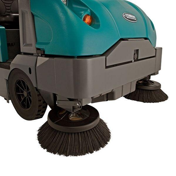 S30 Sweeping Machine Front Dual Brooms