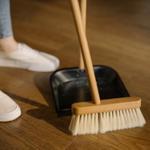 Dry broom and dustpan Dry Broom and Dustpan