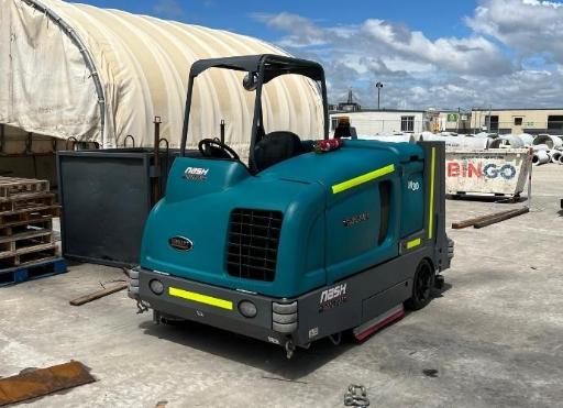 Tennant M30 Sweeper-Scrubber Dryer Cleaning Construction Site