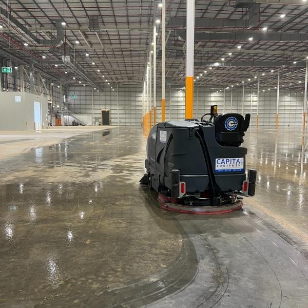 Nilfisk CS7010 Scrubbing Warehouse Nilfisk CS7010 Scrubbing Warehouse
