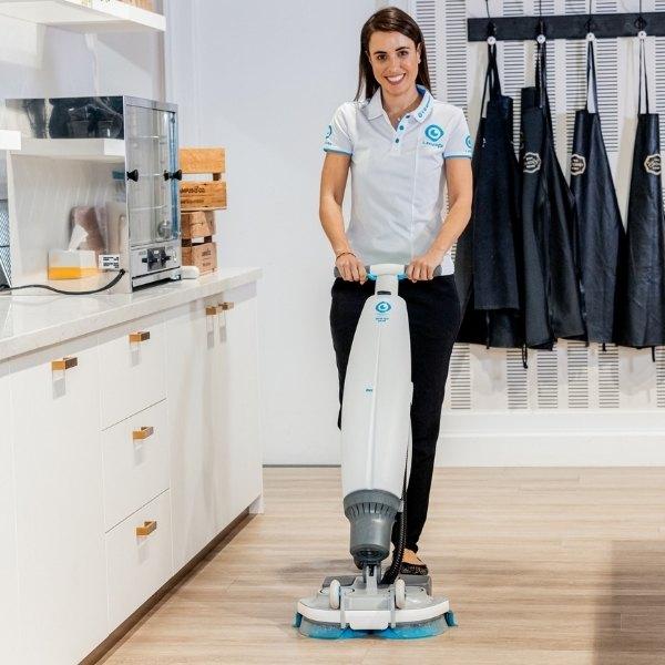 i-mop Lite Scrubber Cleaning Kitchen