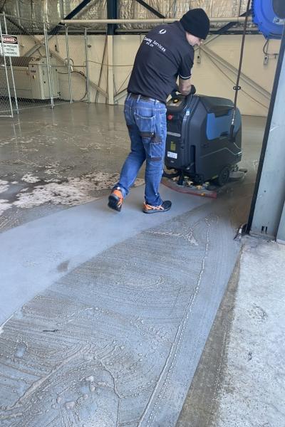 Construction Cleaning Equipment Scrubber Hire Construction Cleaning Equipment Scrubber Hire