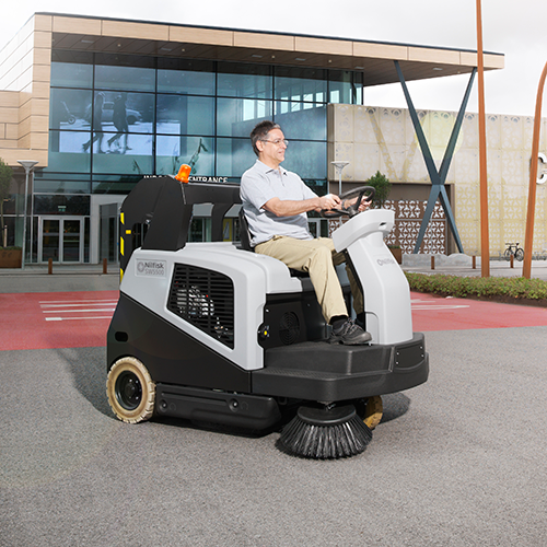 SW5500 Ride-On Sweeper