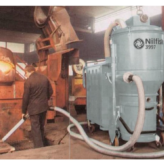 Nilfisk 3997W Industrial Vacuum